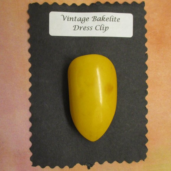 Art Deco BAKELITE Convertible Dress Clip ~ 1930s Egg Yolk Yellow Bakelite Clip - Picture 1 of 15